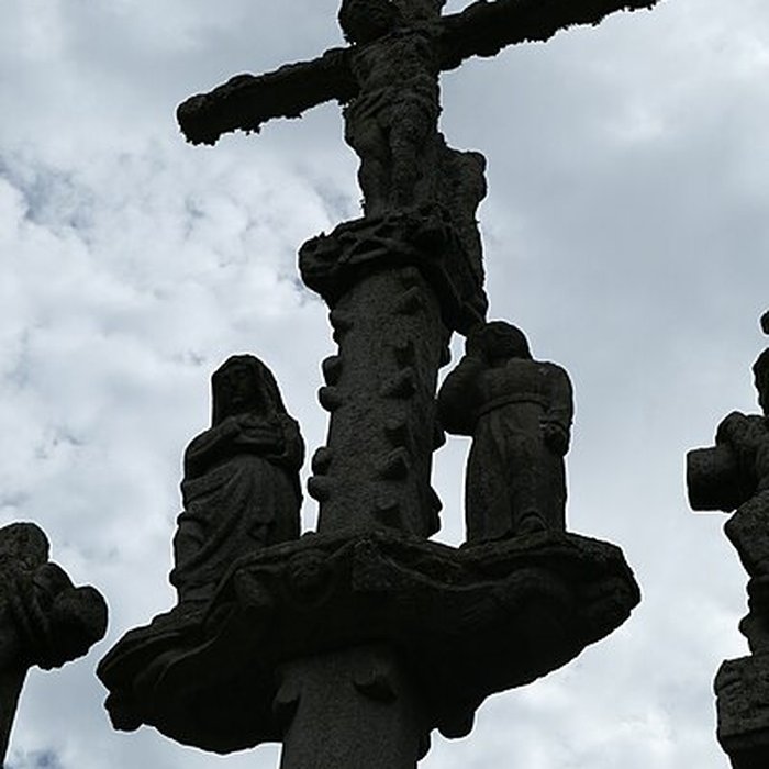 Photo de Calvaire et ossuaire du cimetière de Guéhenno