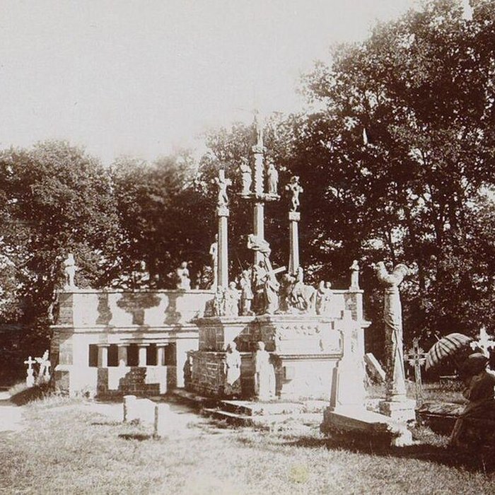 Photo de Calvaire et ossuaire du cimetière de Guéhenno