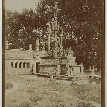 Calvaire et ossuaire du cimetière de Guéhenno