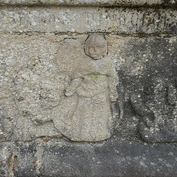 Calvaire et ossuaire du cimetière de Guéhenno