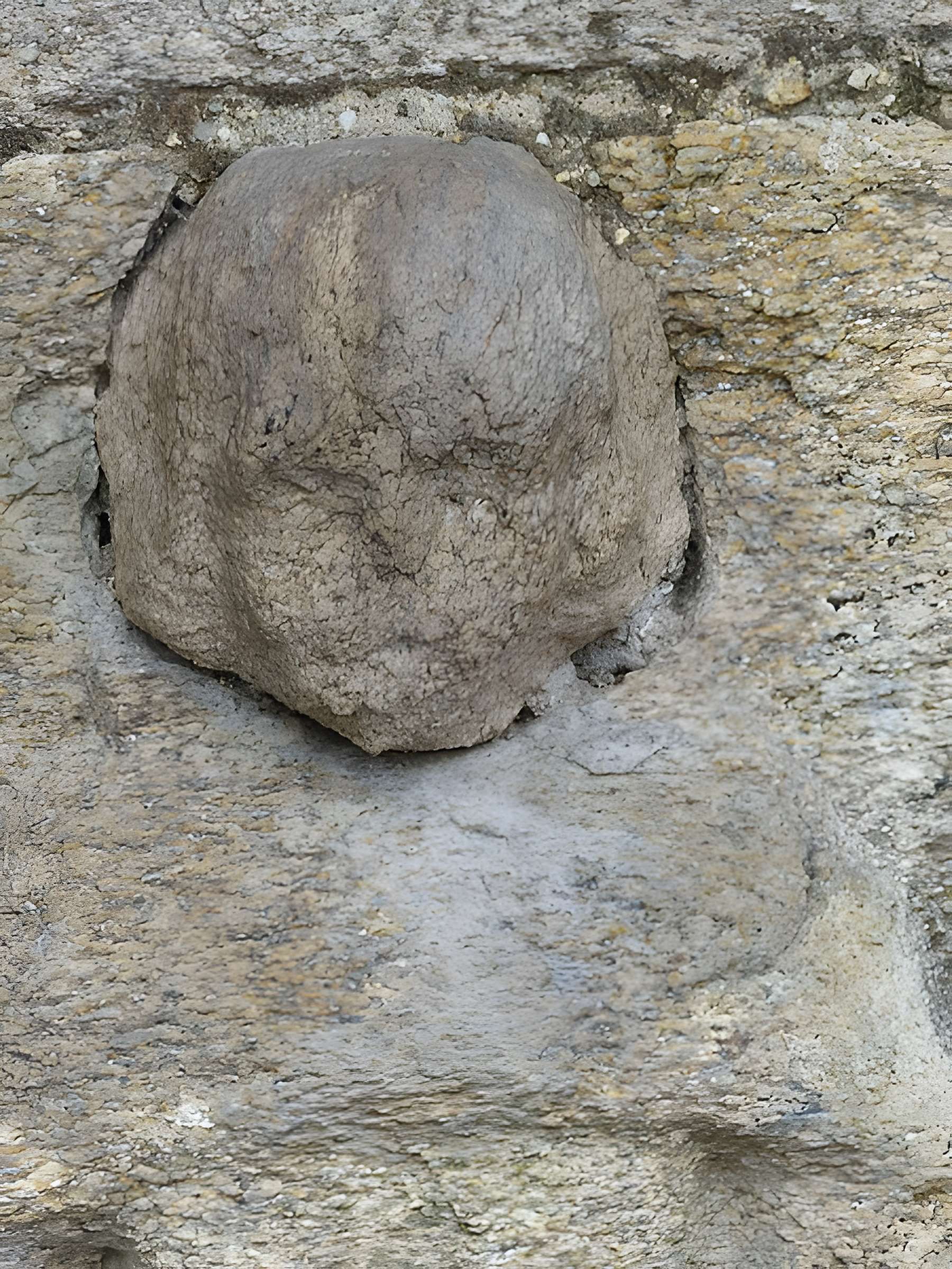 Calvaire et ossuaire du cimetière de Guéhenno