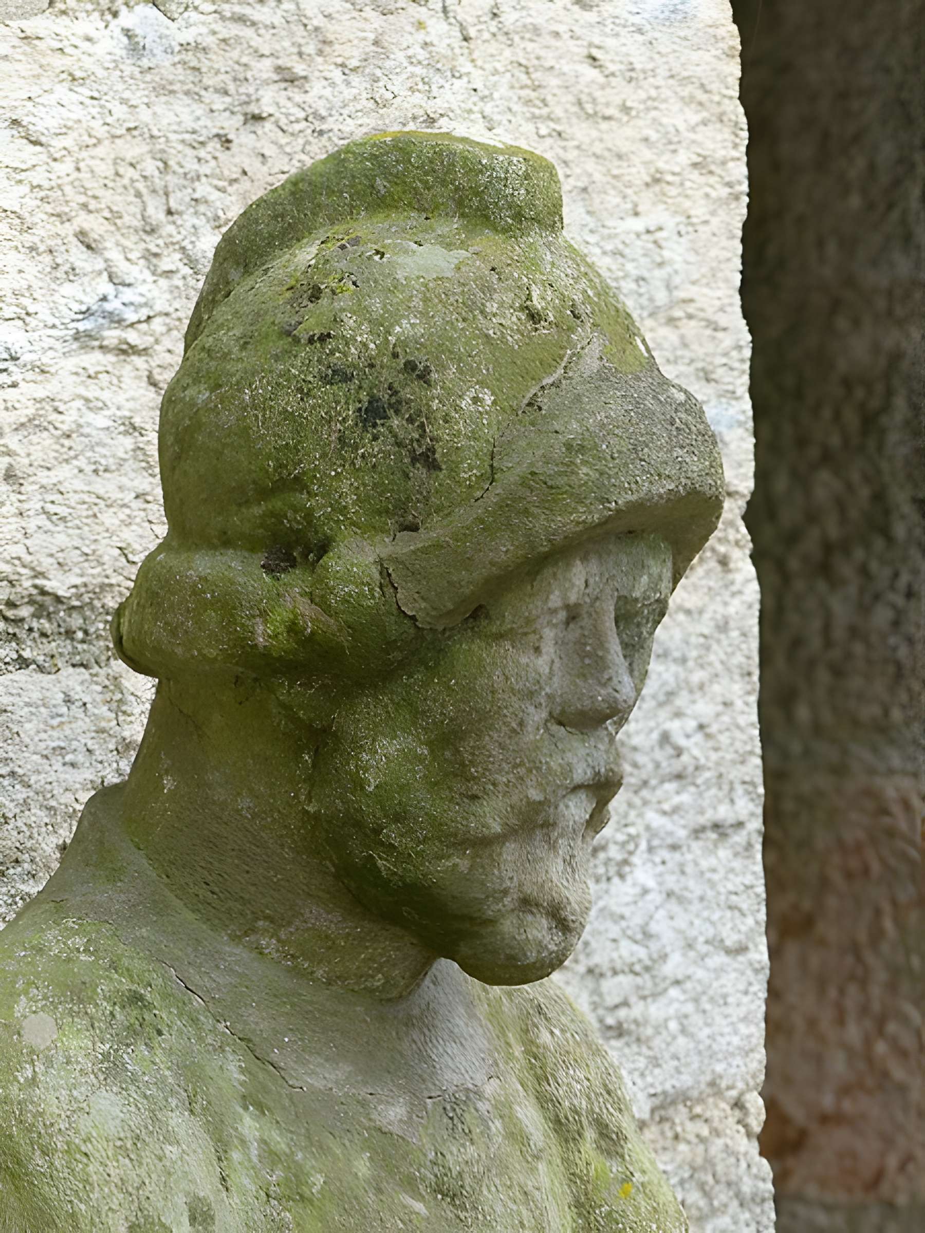 Calvaire et ossuaire du cimetière de Guéhenno