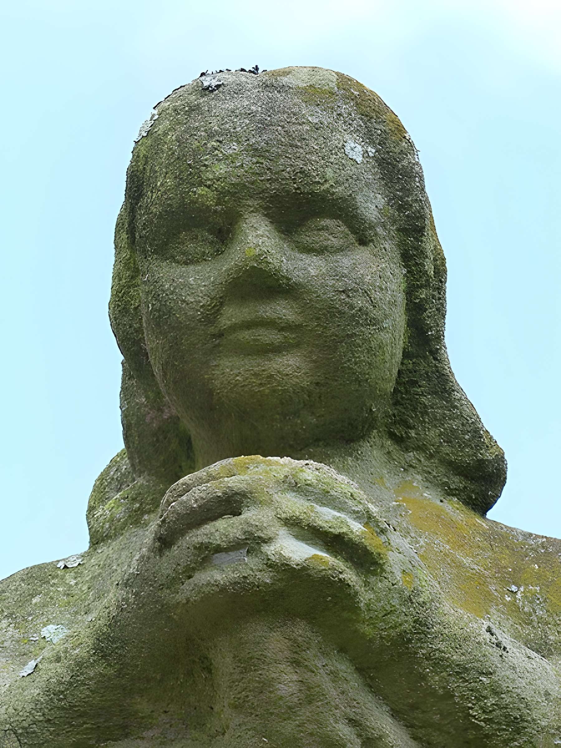 Calvaire et ossuaire du cimetière de Guéhenno