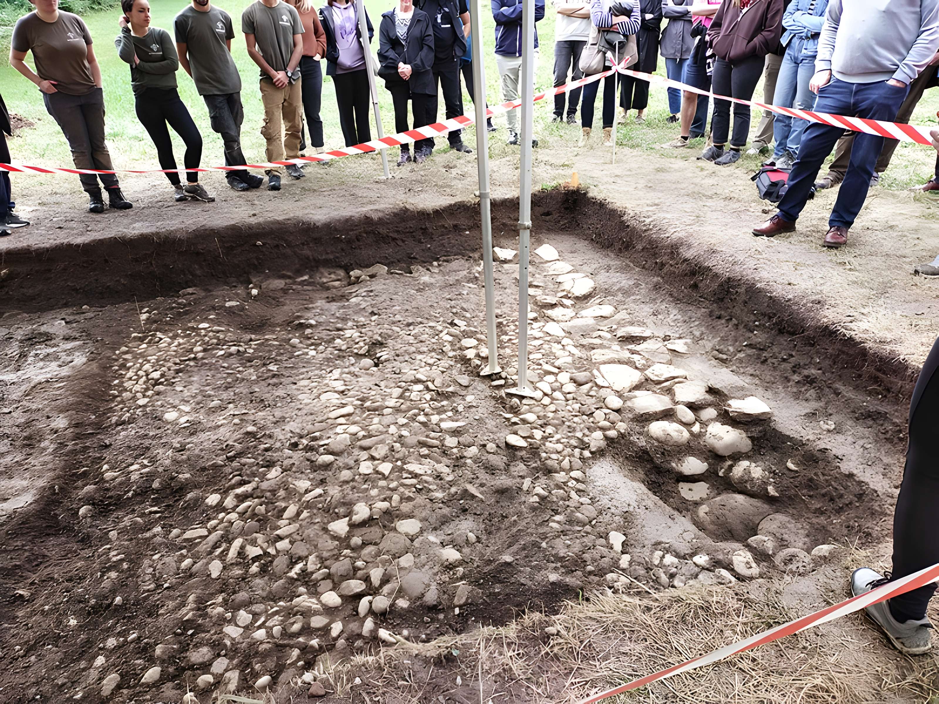 Camp romain et vicus routier à Saint-Jean-le-Vieux