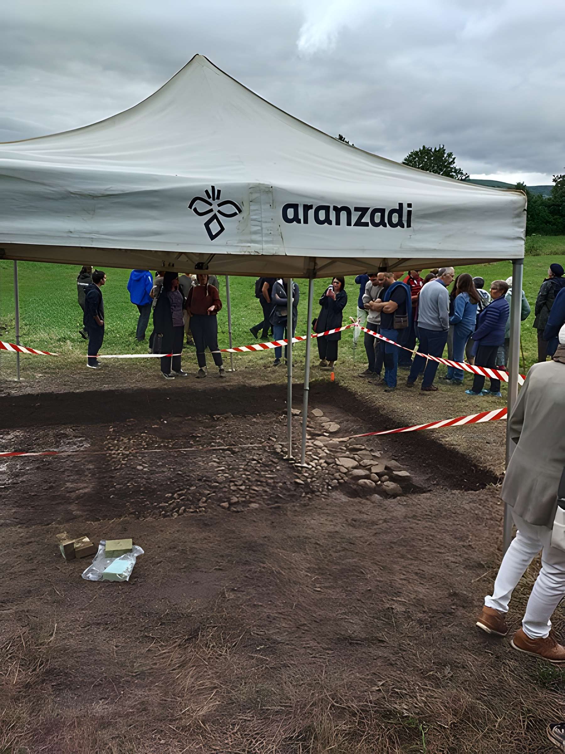 Camp romain et vicus routier à Saint-Jean-le-Vieux
