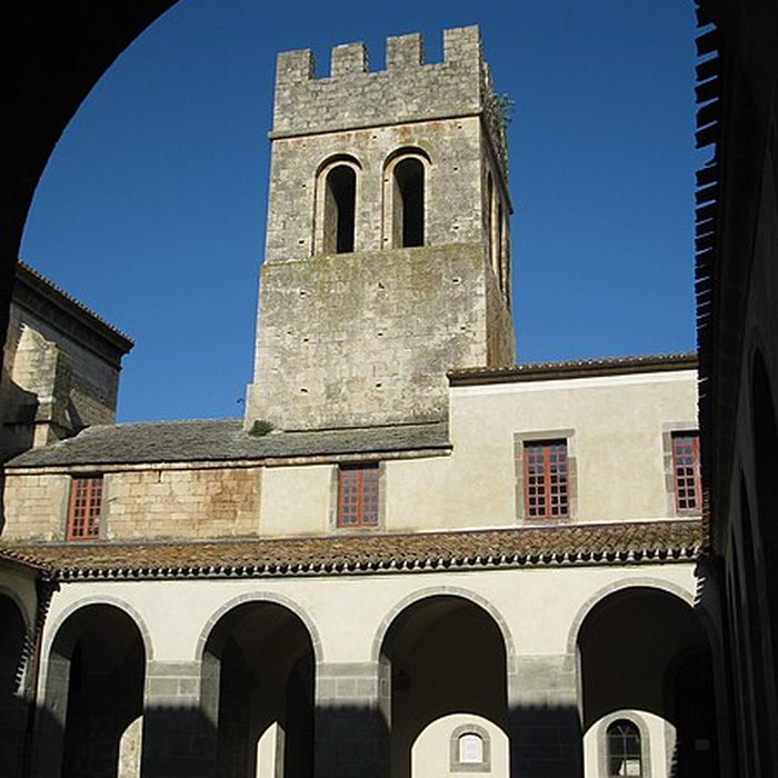 Photo de Abbatiale Saint-Pierre-et-Saint-Paul de Caunes-Minervois