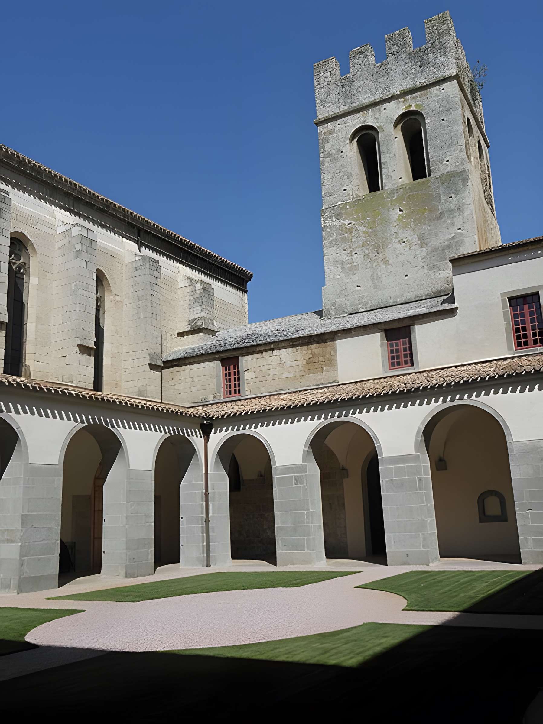 Abbatiale Saint-Pierre-et-Saint-Paul de Caunes-Minervois