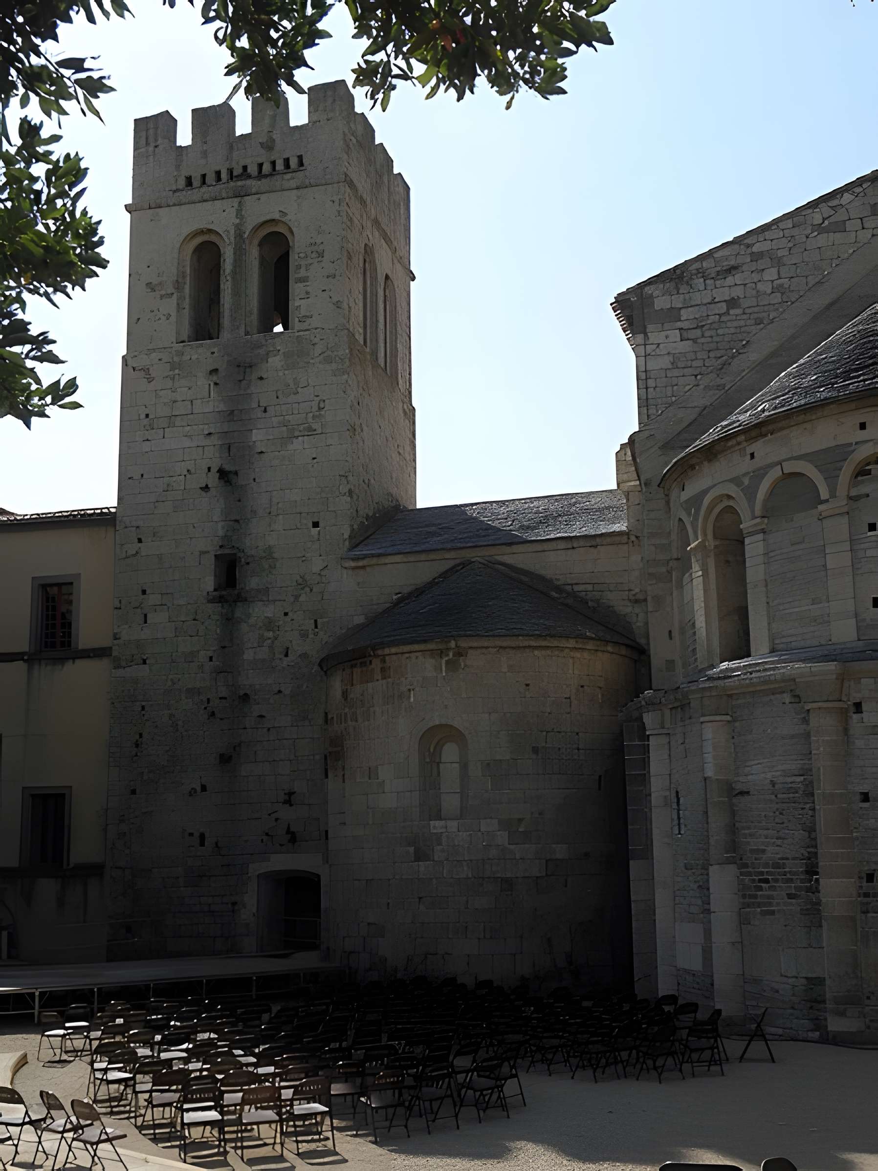 Abbatiale Saint-Pierre-et-Saint-Paul de Caunes-Minervois