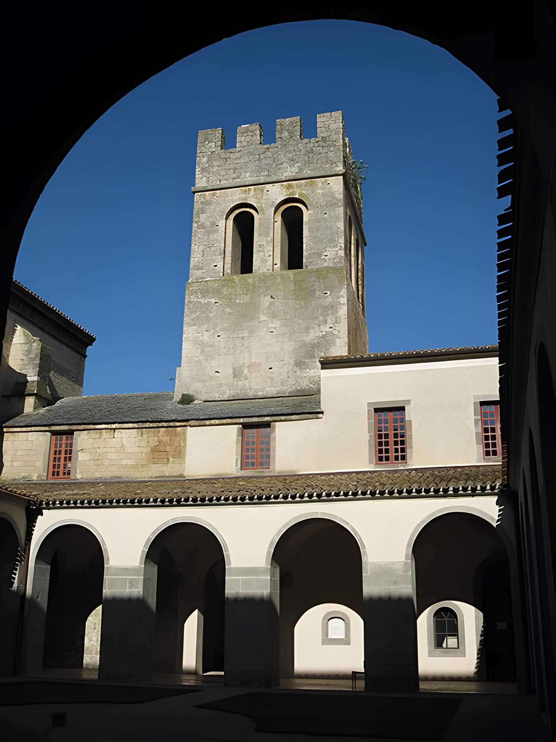 Abbatiale Saint-Pierre-et-Saint-Paul de Caunes-Minervois
