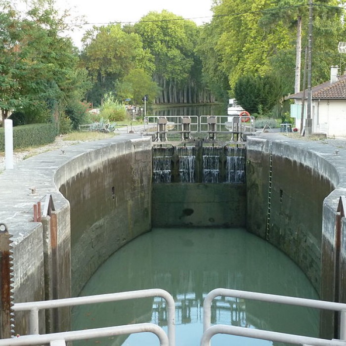 Photo de Canal du Midi : Écluse de Castanet