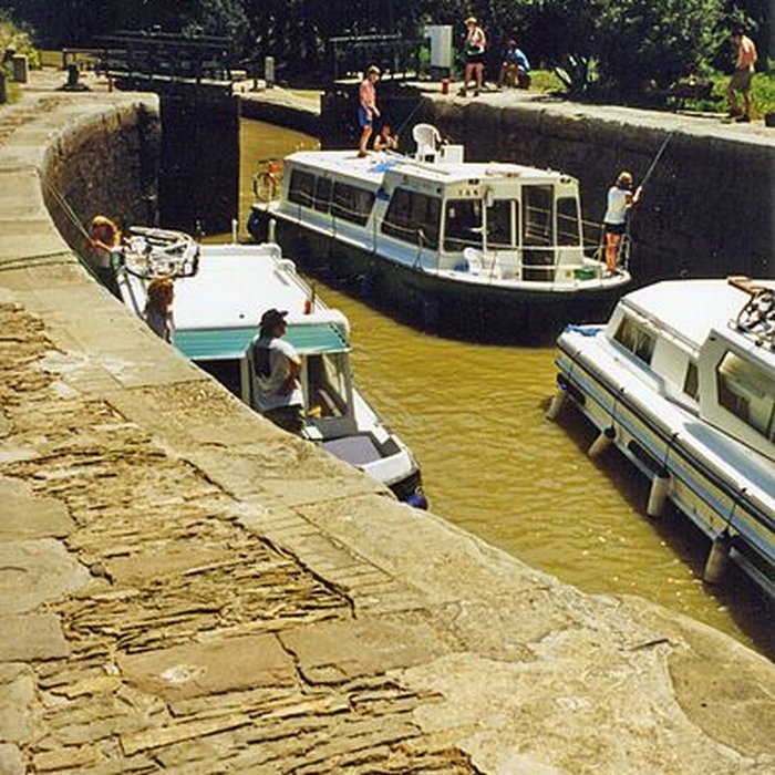 Photo de Canal du Midi : Écluse quadruple Saint-Roch
