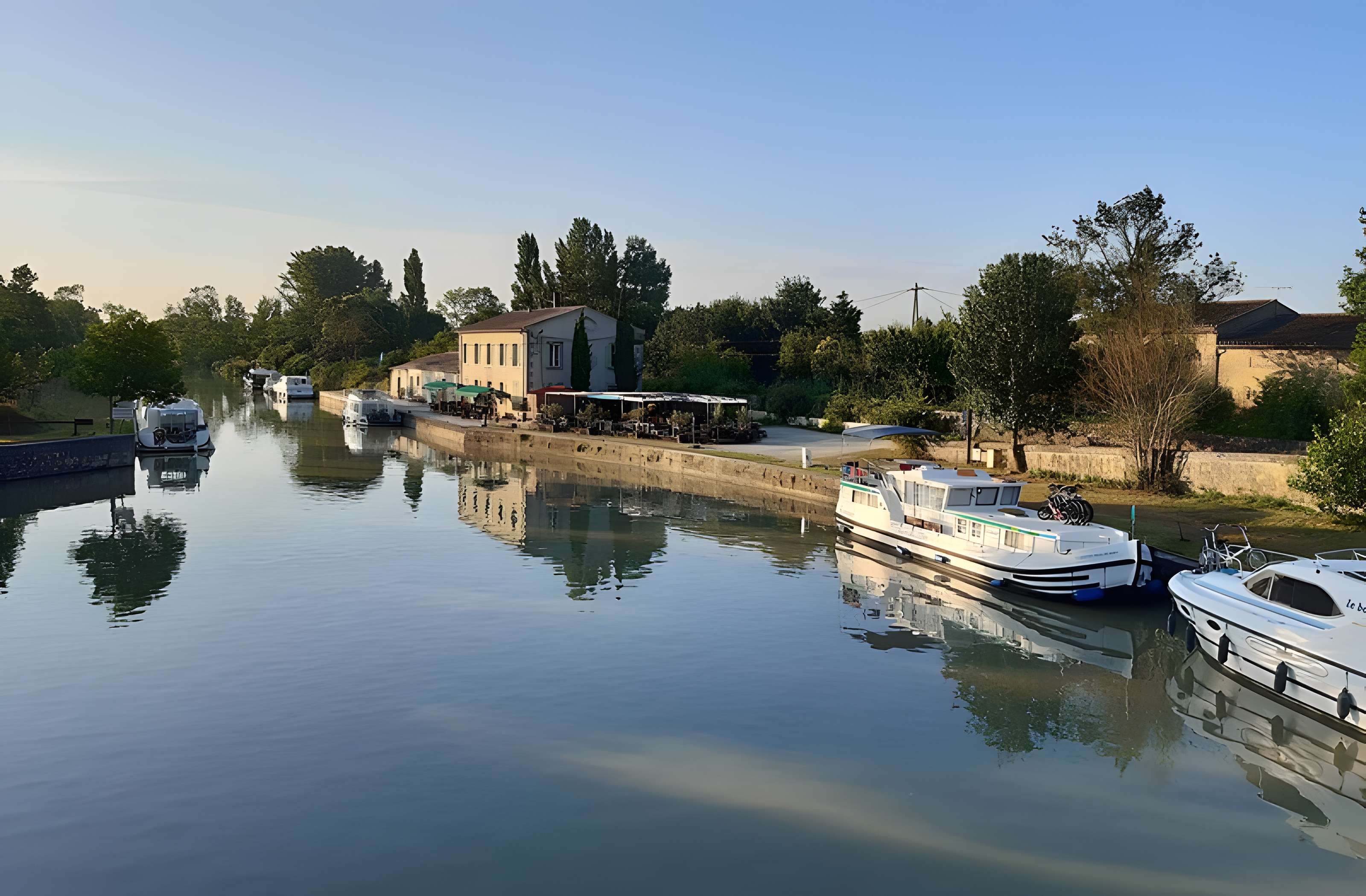Canal du Midi : Écluse quadruple Saint-Roch