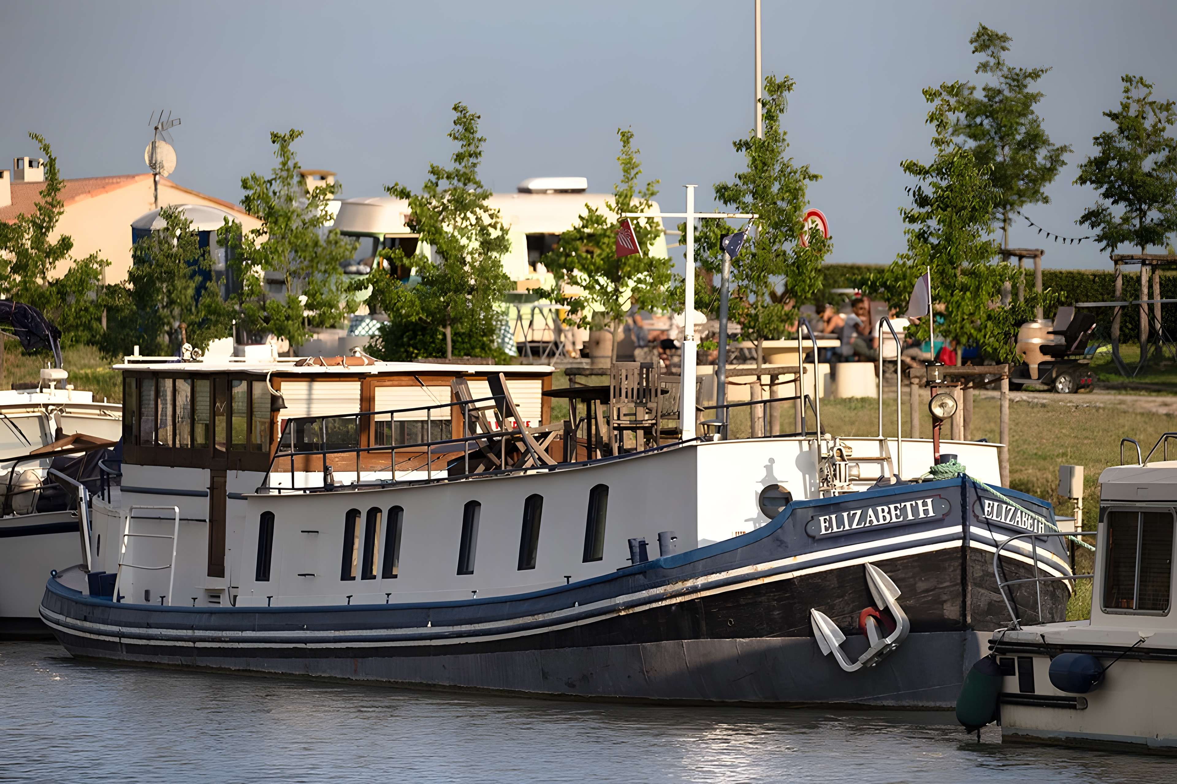 Canal du Midi : Écluse quadruple Saint-Roch