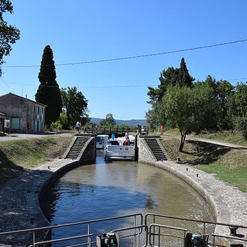 Canal du Midi : Écluse triple de Fontfile