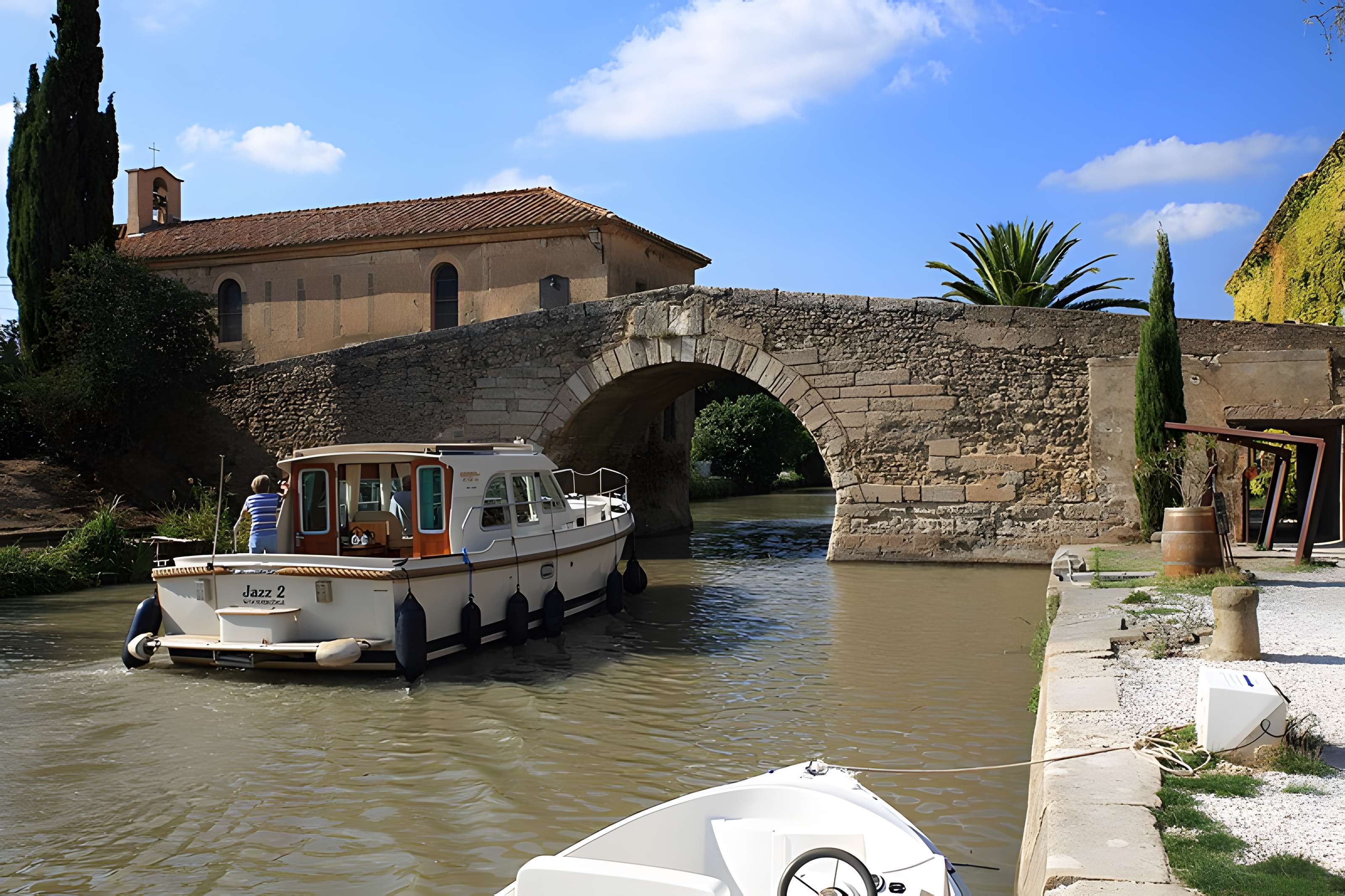Canal du Midi : hameau du Somail (également sur commune de Saint-Nazaire-d'Aude)