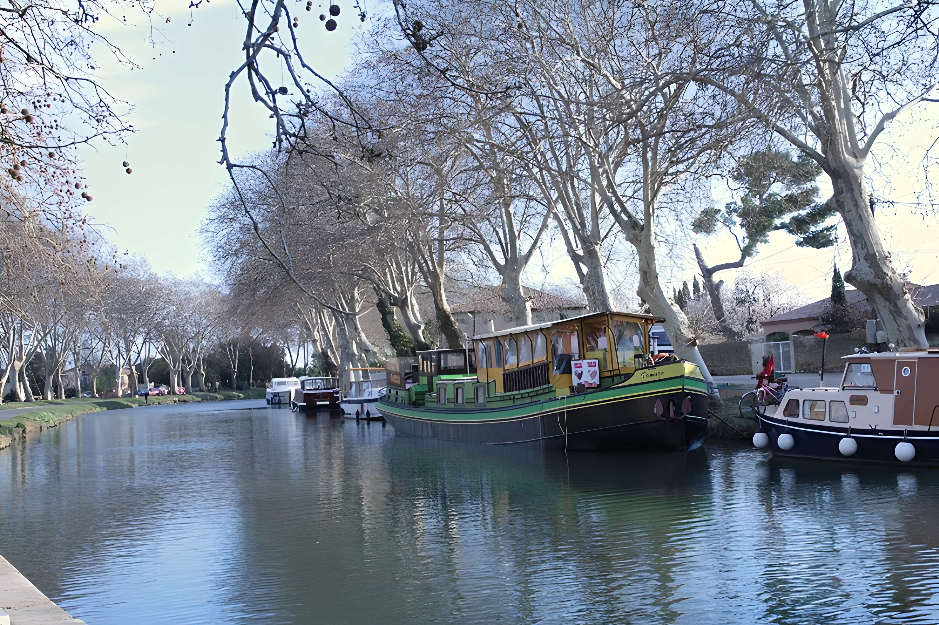 Canal du Midi : hameau du Somail (également sur commune de Saint-Nazaire-d'Aude)