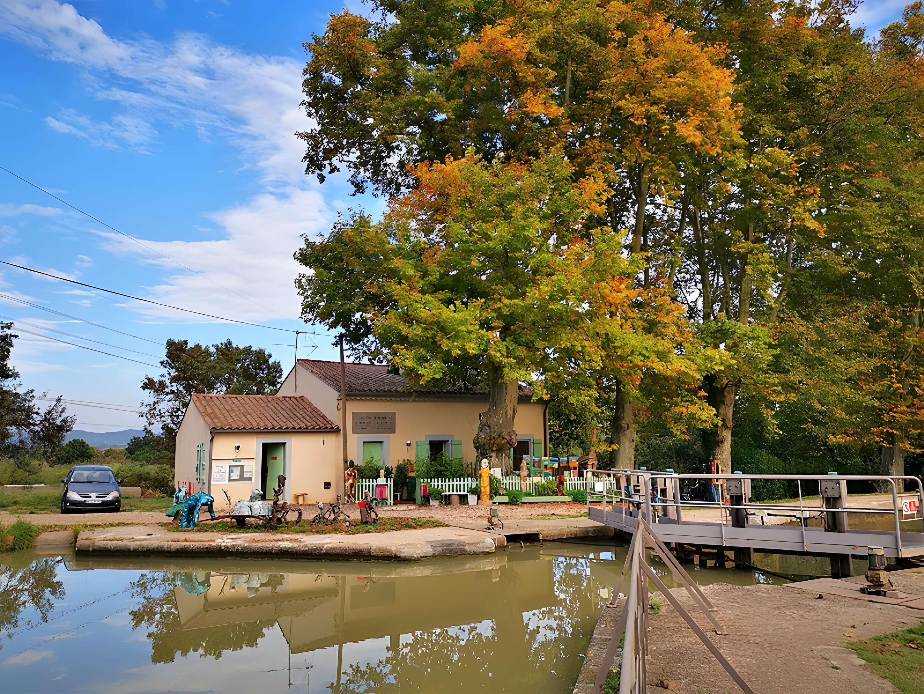 Canal du Midi : Ouvrages sur la rivière Ognon