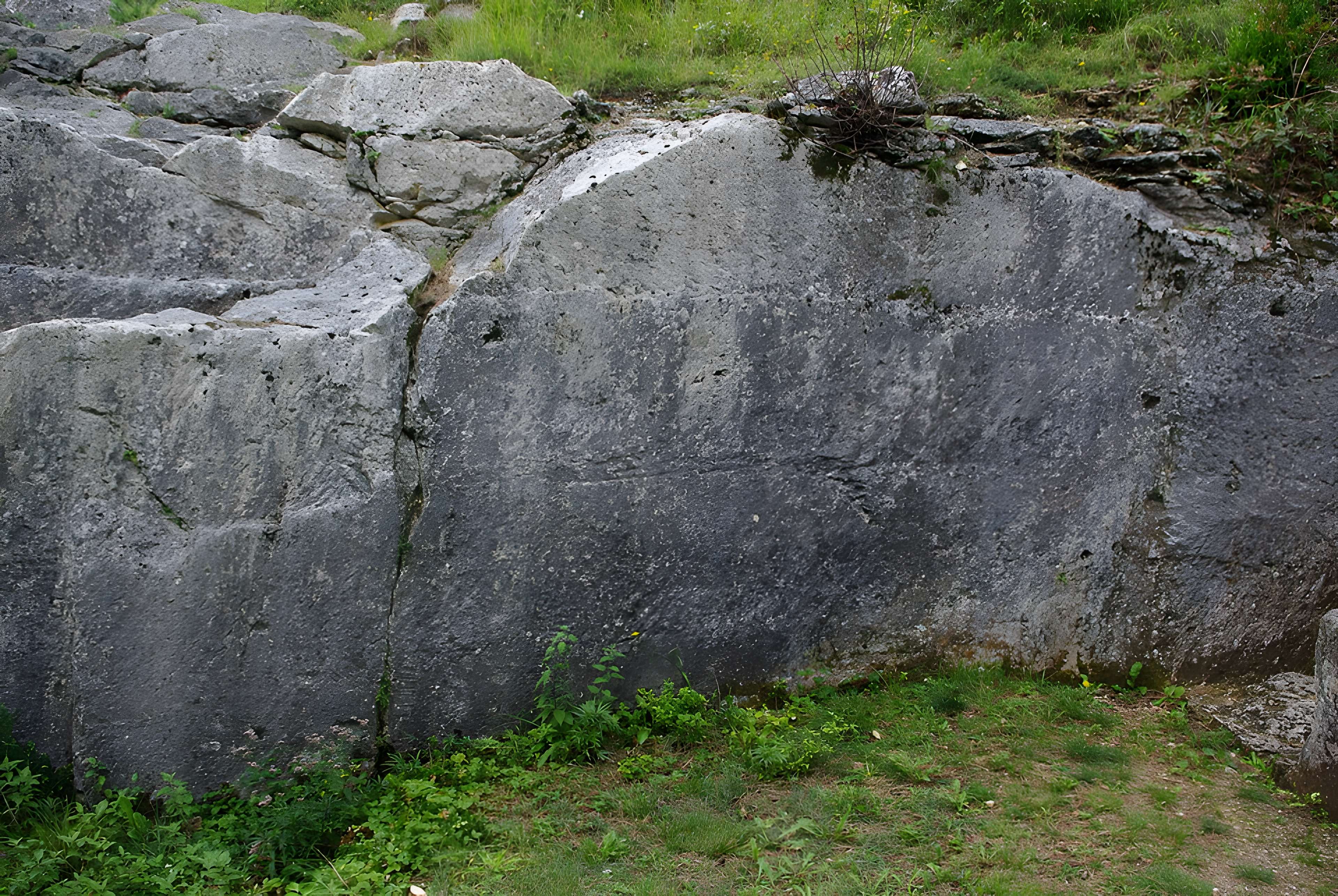 Carrières de la Lie à La Roche-Vineuse