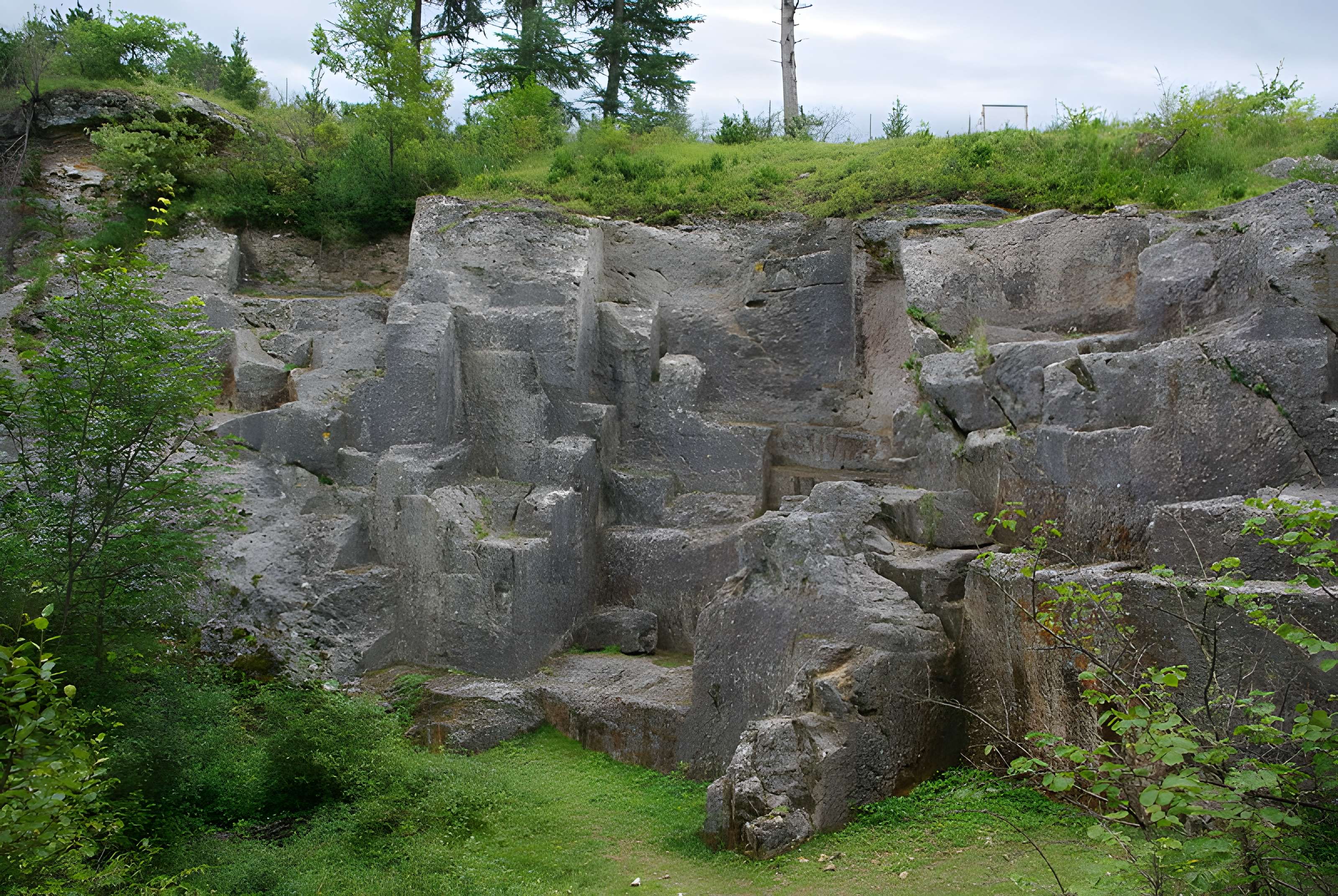 Carrières de la Lie à La Roche-Vineuse