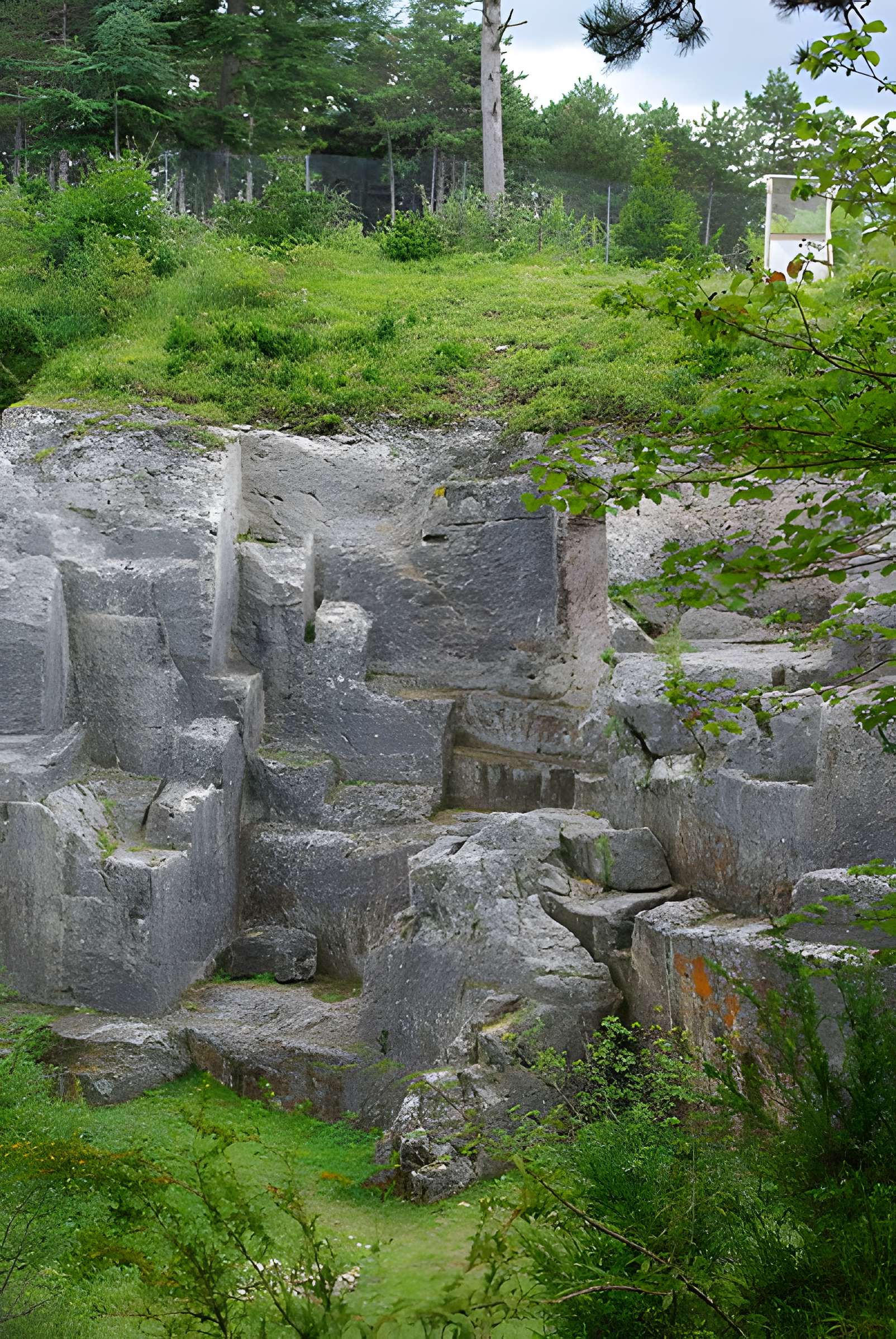 Carrières de la Lie à La Roche-Vineuse