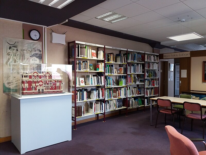 Castel flamand à Vichy