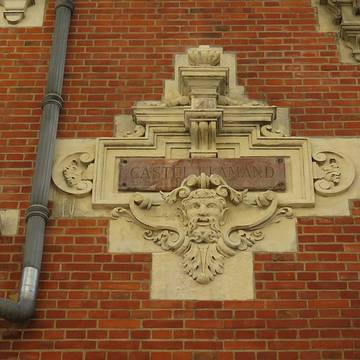 Castel flamand à Vichy