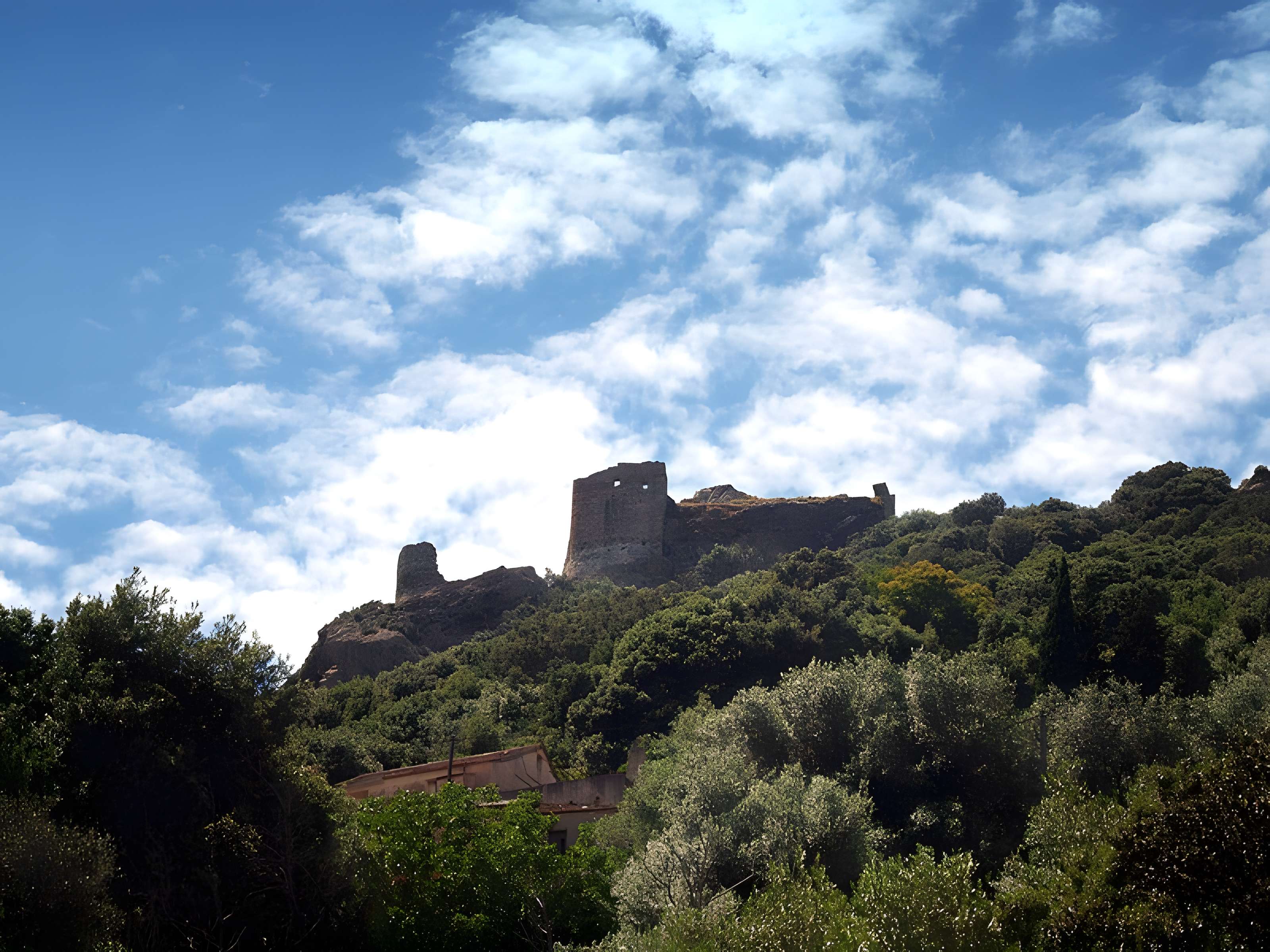 Castello San Colombano 