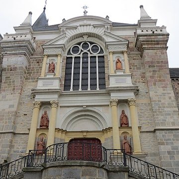 Cathédrale de la Sainte-Trinité de Laval