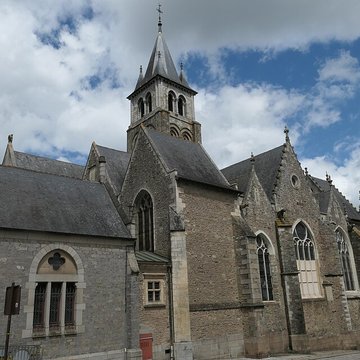 Cathédrale de la Sainte-Trinité de Laval