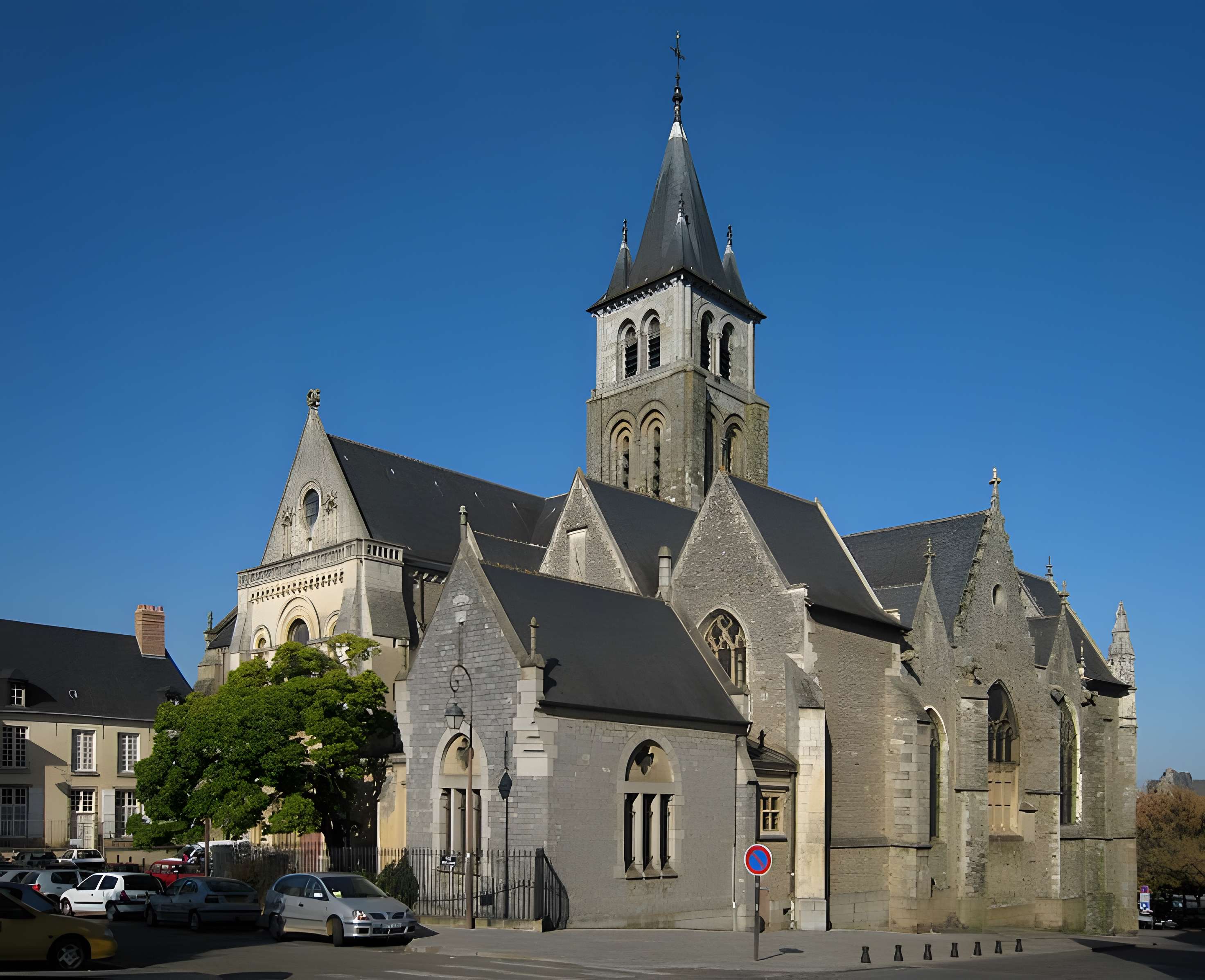 Cathédrale de la Sainte-Trinité de Laval 