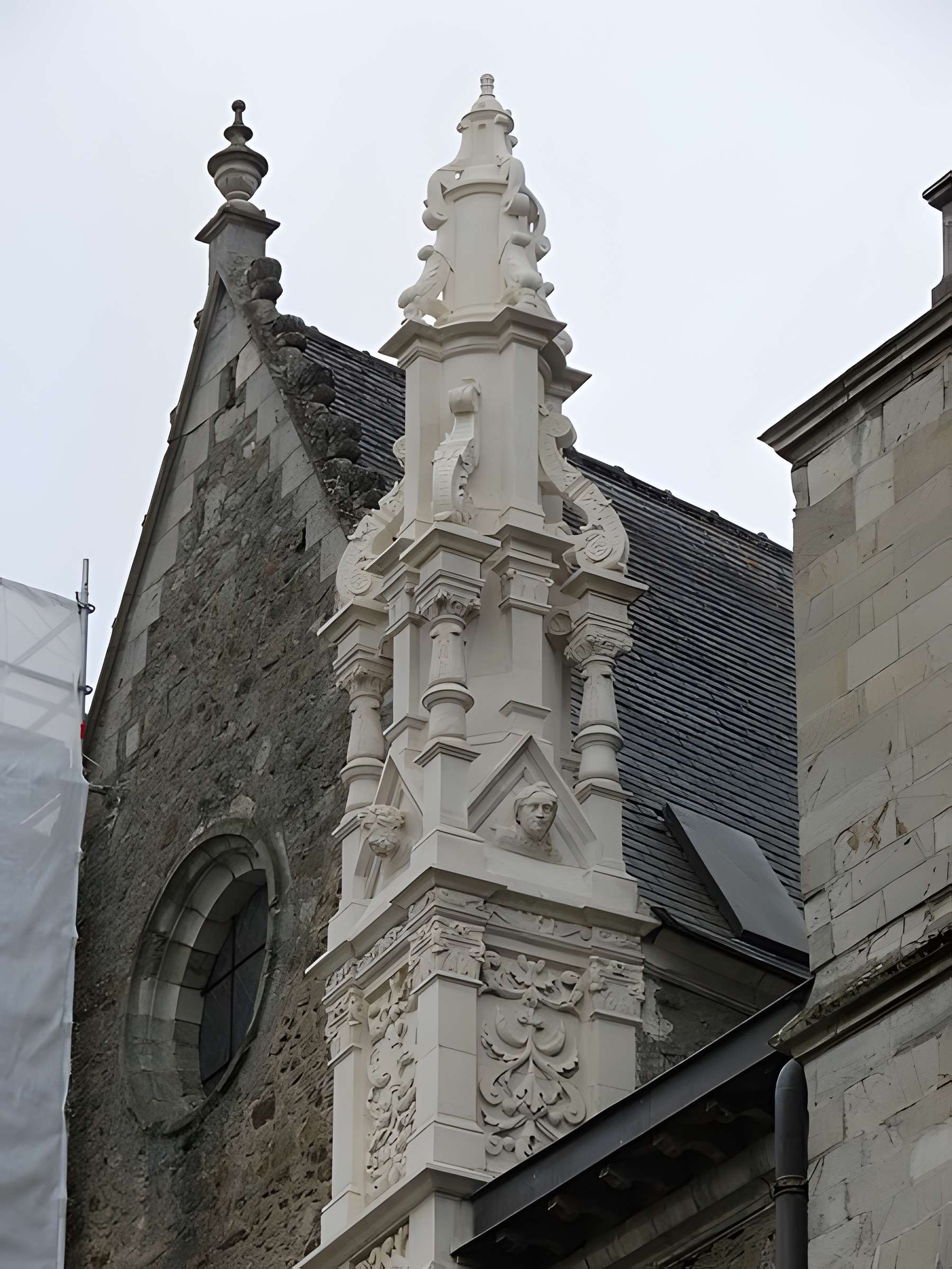 Cathédrale de la Sainte-Trinité de Laval