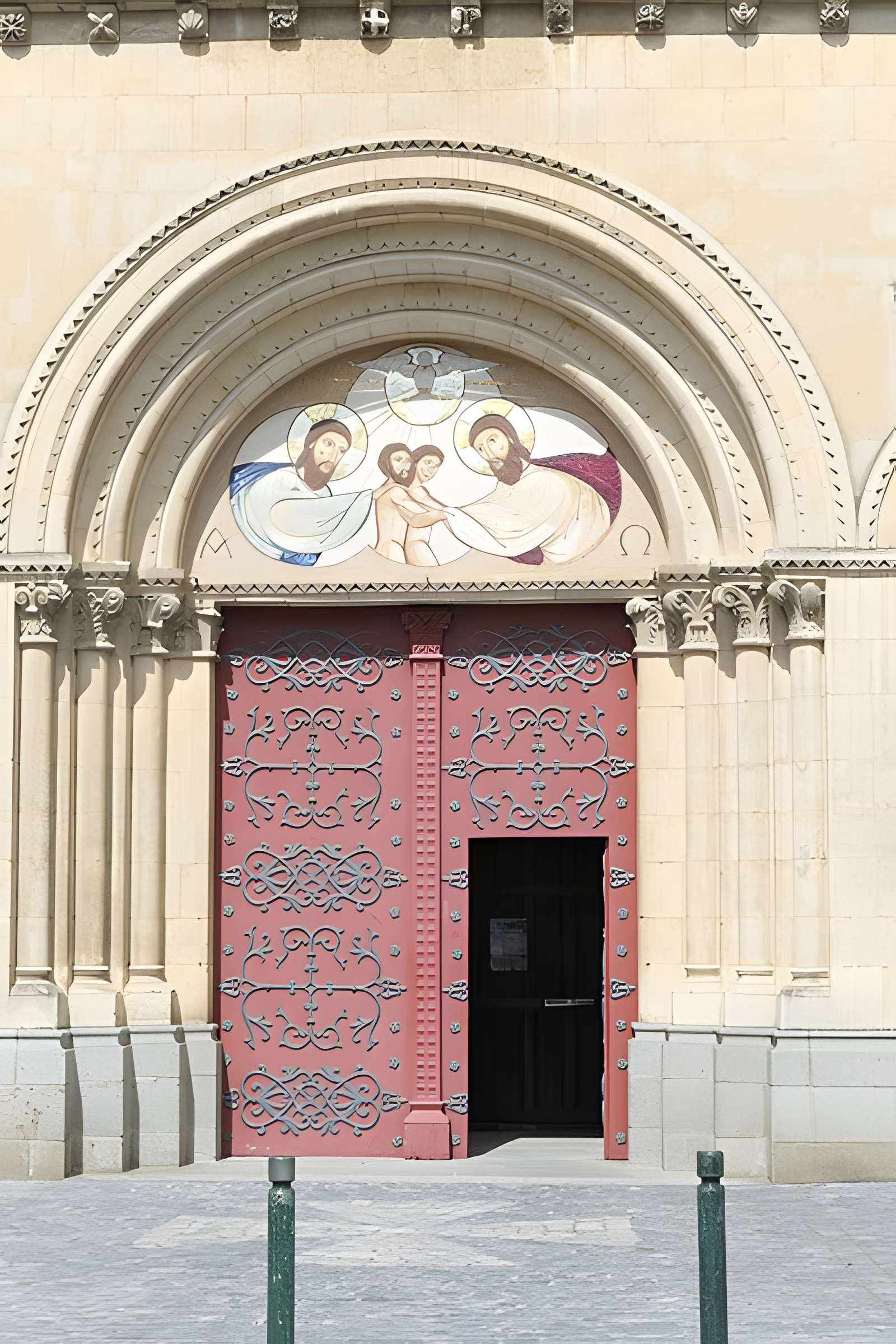 Cathédrale de la Sainte-Trinité de Laval