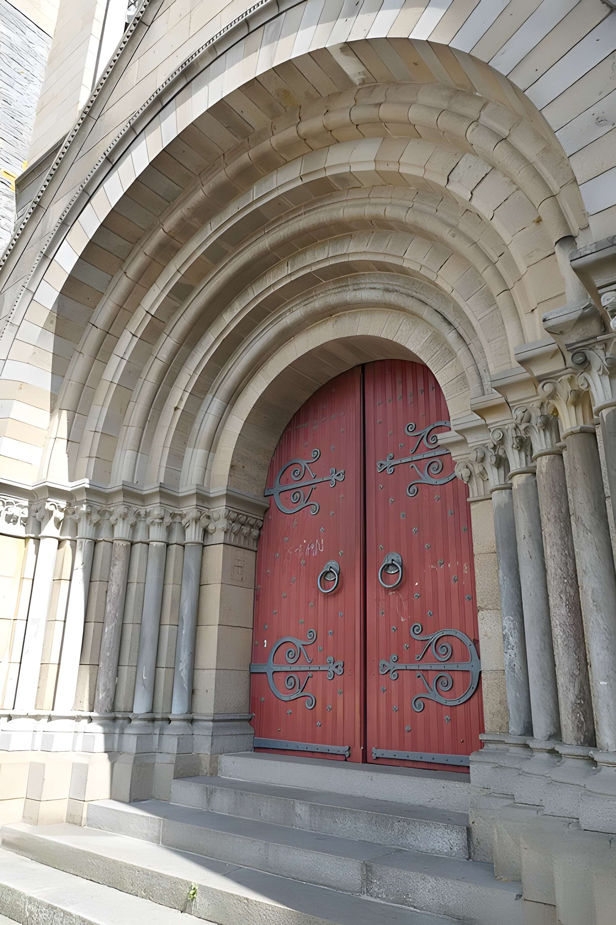 Cathédrale de la Sainte-Trinité de Laval