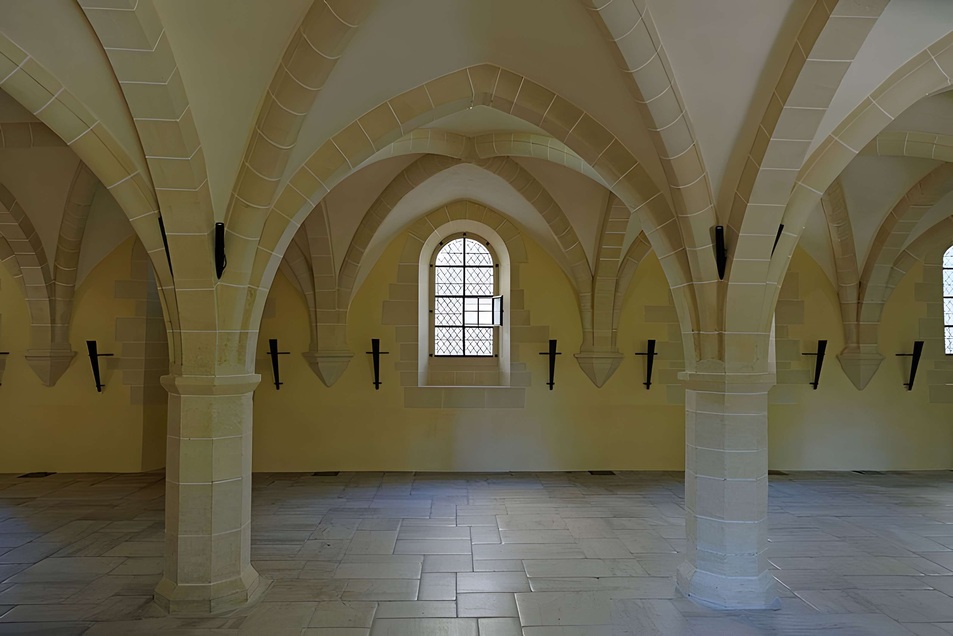 Cellier de l'abbaye de Clairvaux à Dijon 