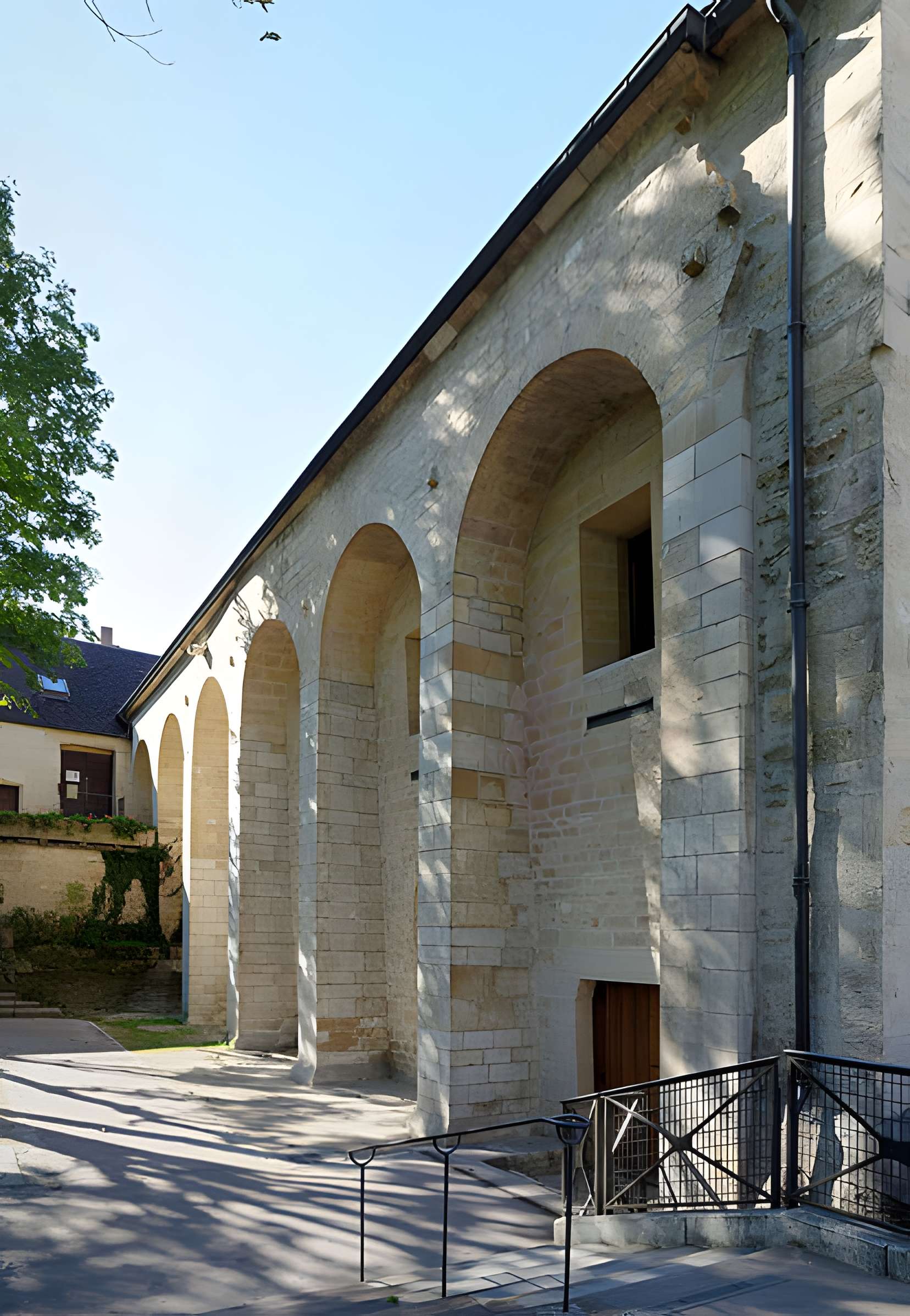 Cellier de l'abbaye de Clairvaux à Dijon