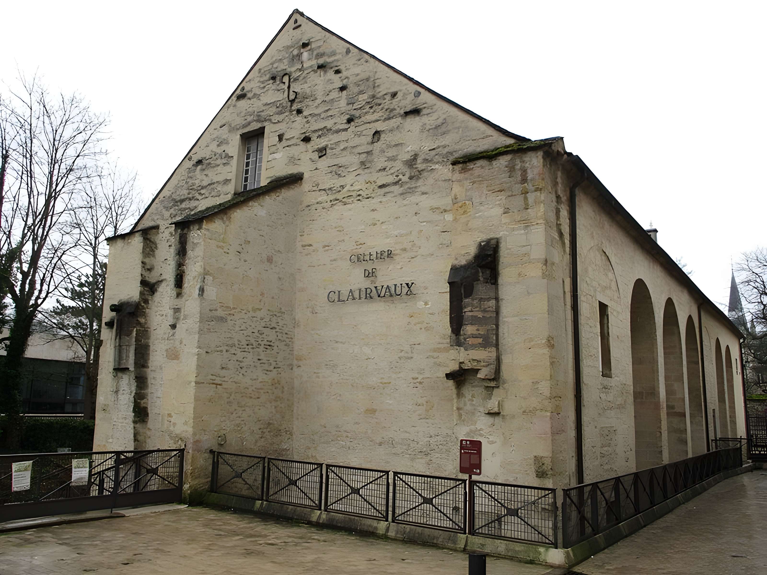 Cellier de l'abbaye de Clairvaux à Dijon