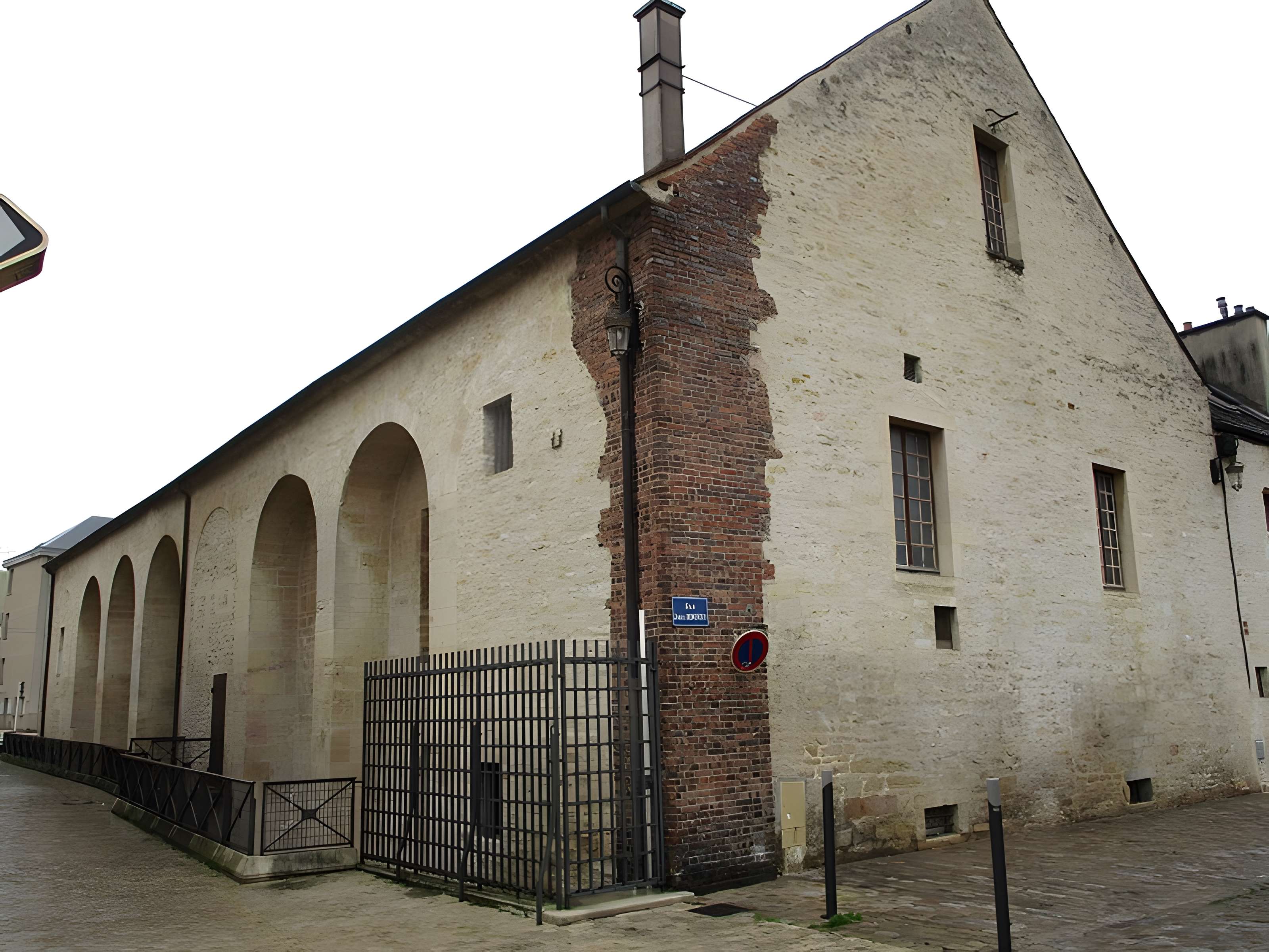 Cellier de l'abbaye de Clairvaux à Dijon
