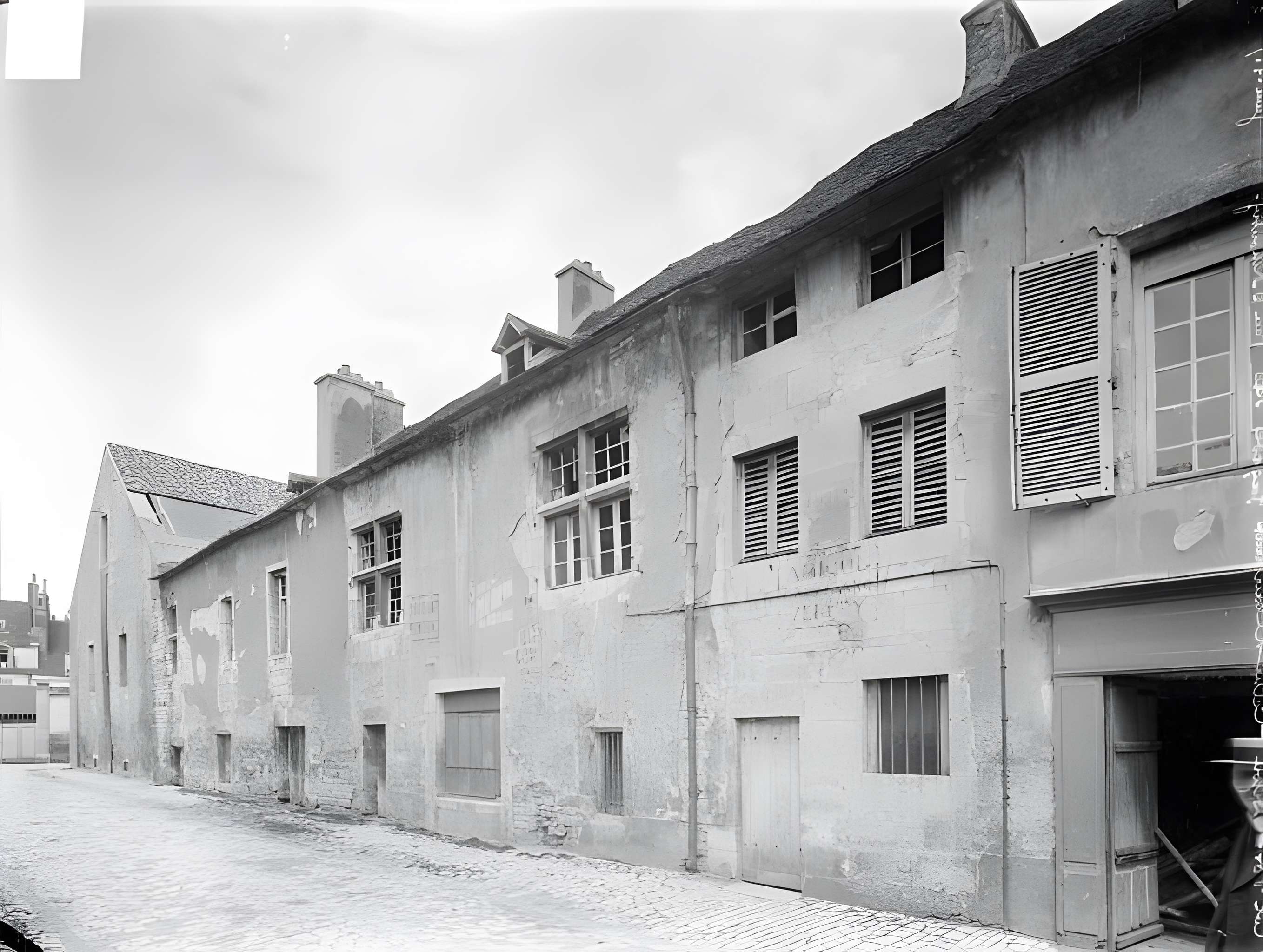 Cellier de l'abbaye de Clairvaux à Dijon