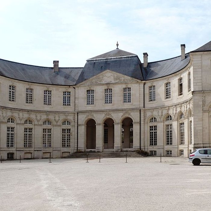 Photo de Centre mondial de la paix des libertés et des droits de lhomme à Verdun