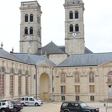 Centre mondial de la paix à Verdun