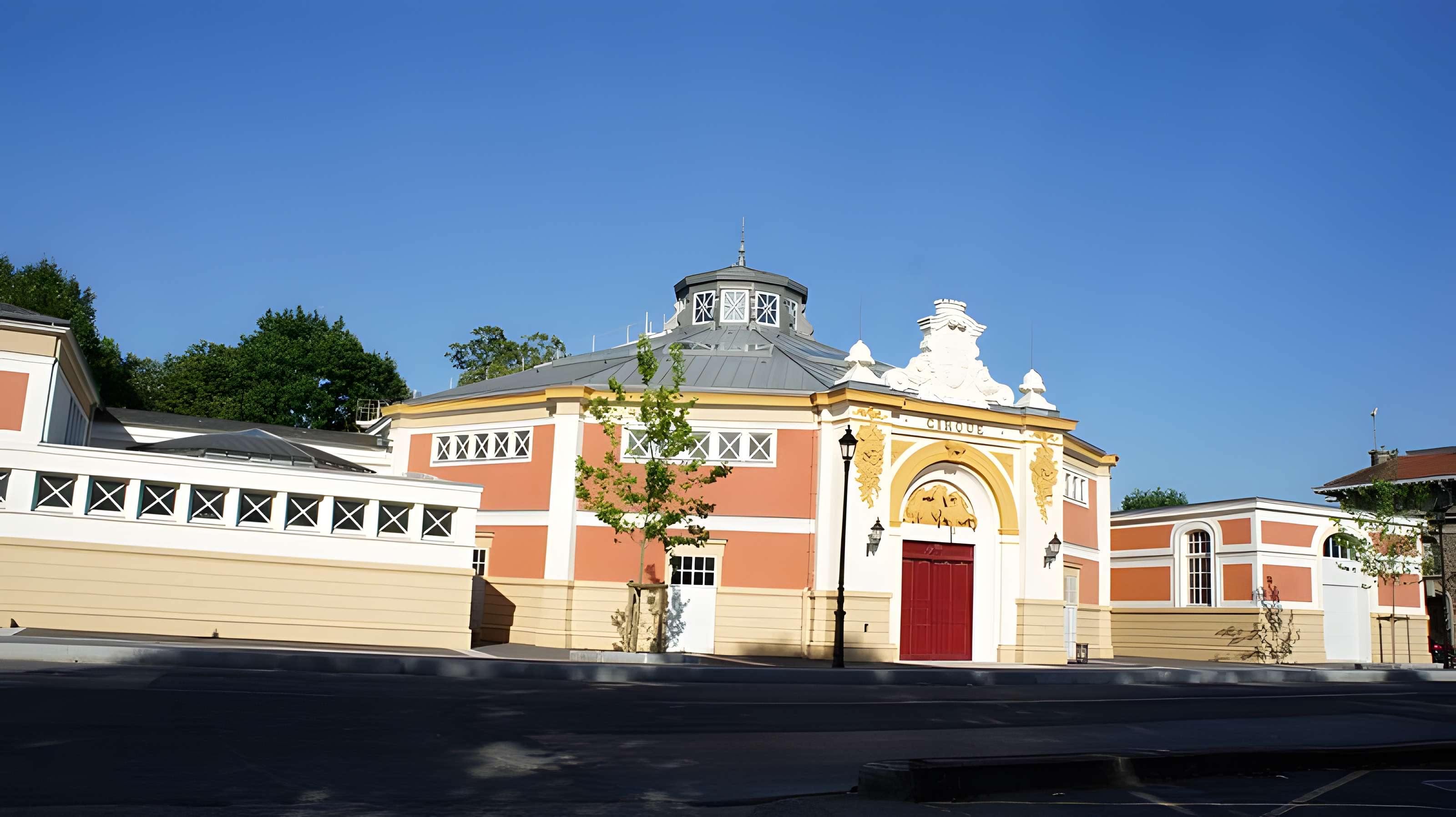 Centre national des arts du cirque de Châlons-en-Champagne