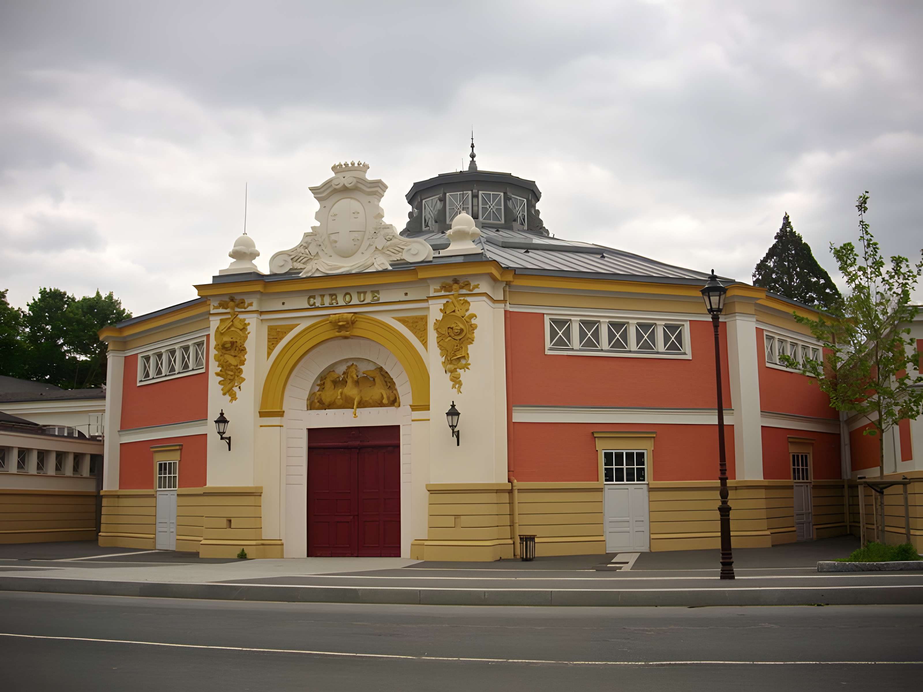 Centre national des arts du cirque de Châlons-en-Champagne