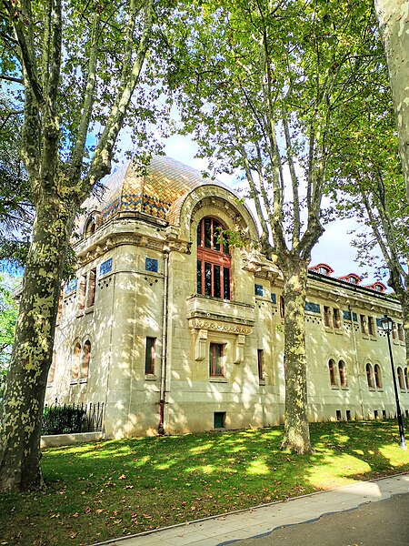 Centre thermal des Dômes à Vichy