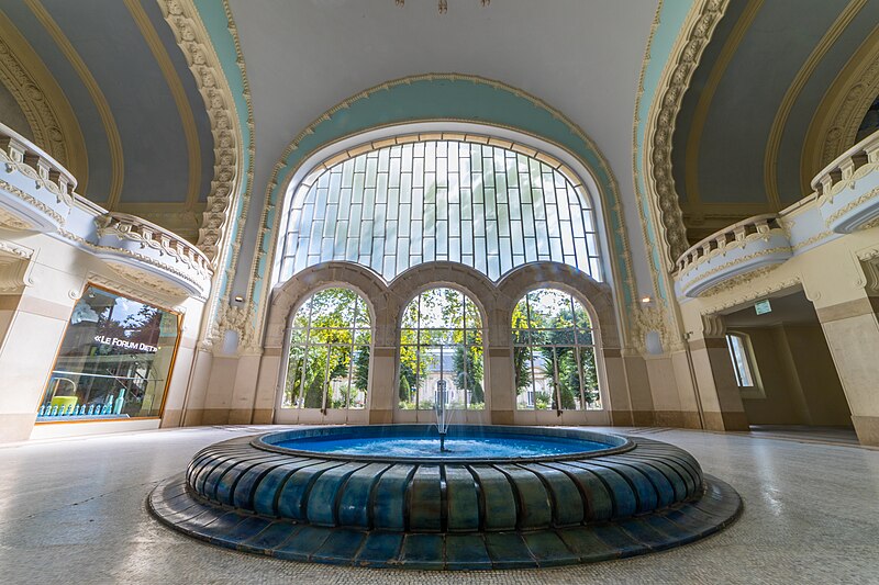 Centre thermal des Dômes à Vichy