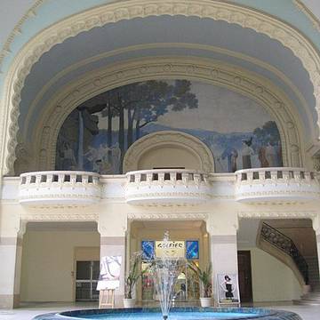 Centre thermal des Dômes à Vichy