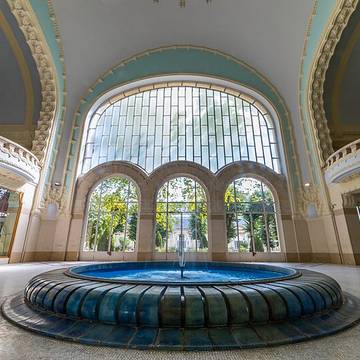Centre thermal des Dômes à Vichy