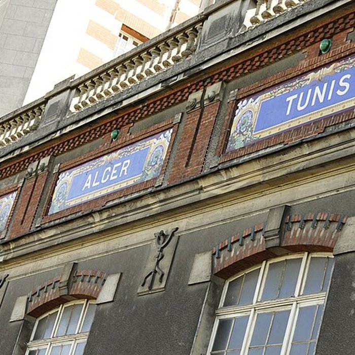 Photo de Tour De Castellane Champagne de Castellane à Épernay