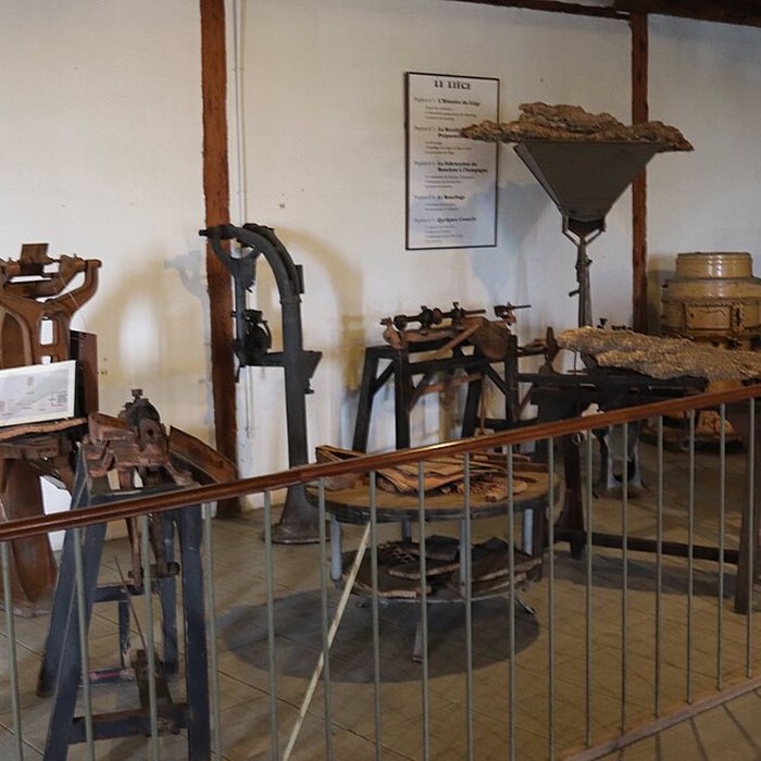 Photo de Tour De Castellane Champagne de Castellane à Épernay