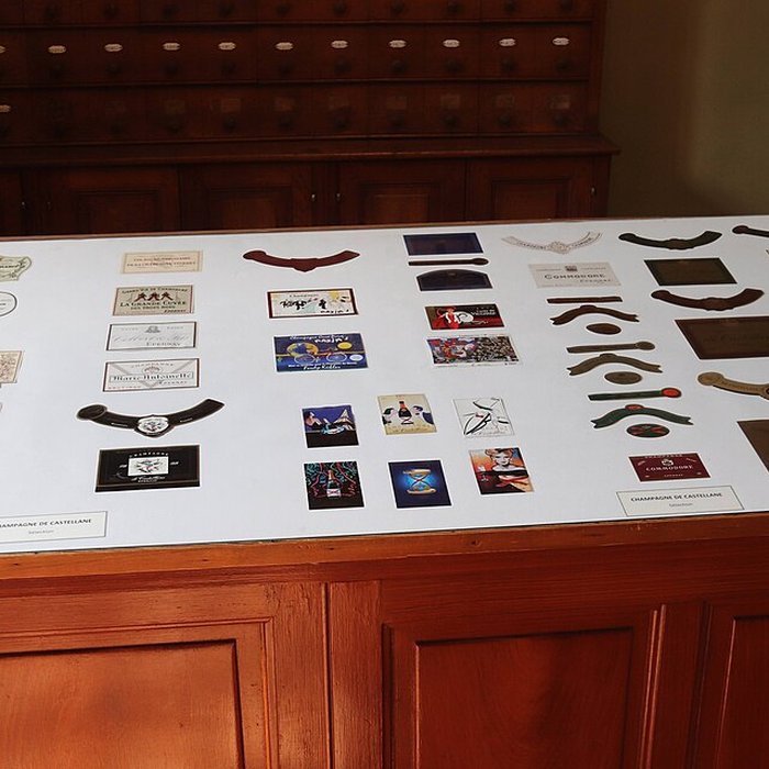 Photo de Tour De Castellane Champagne de Castellane à Épernay