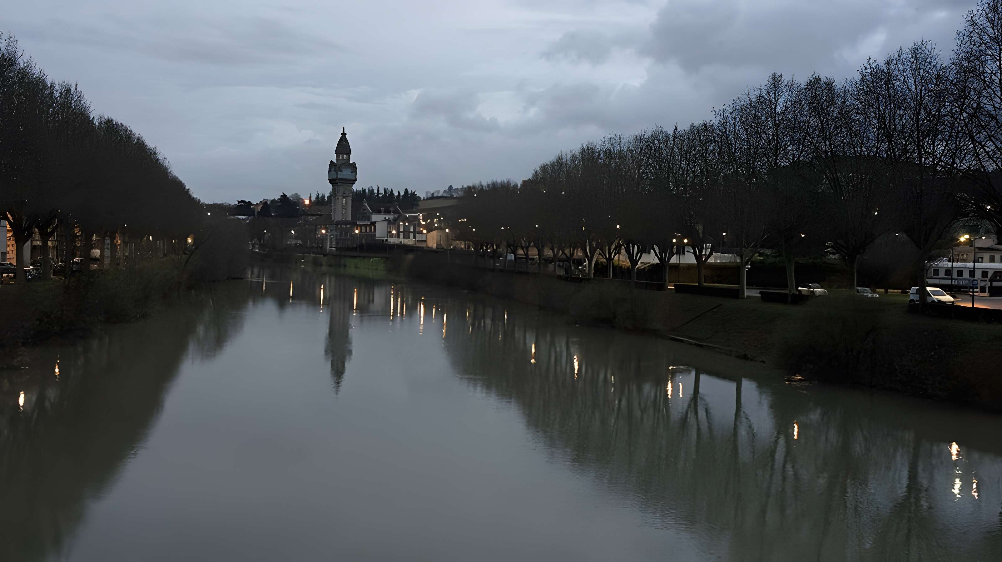 Tour De Castellane (Champagne de Castellane) à Épernay